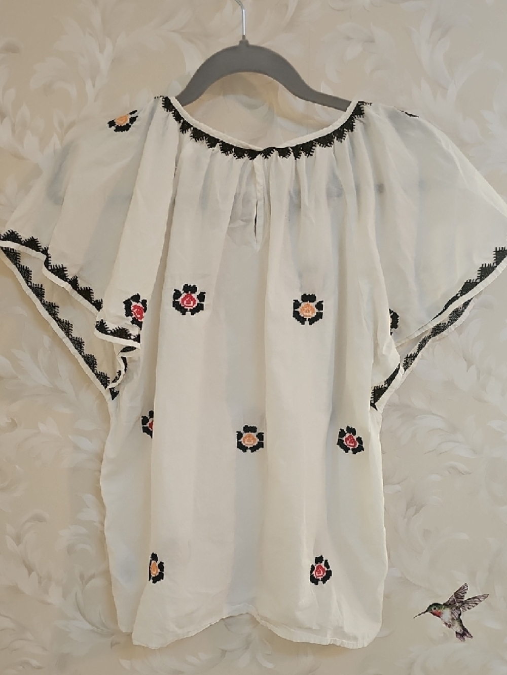 Madewell White Embroidered Peasant Blouse with Black Trim and Floral Accents - Picture 3 of 3